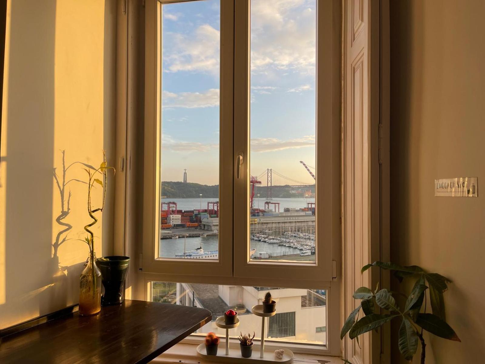 Embassy Arriaga Private Elegance Rooms In Stylish Shared Apartment Лиссабон Экстерьер фото