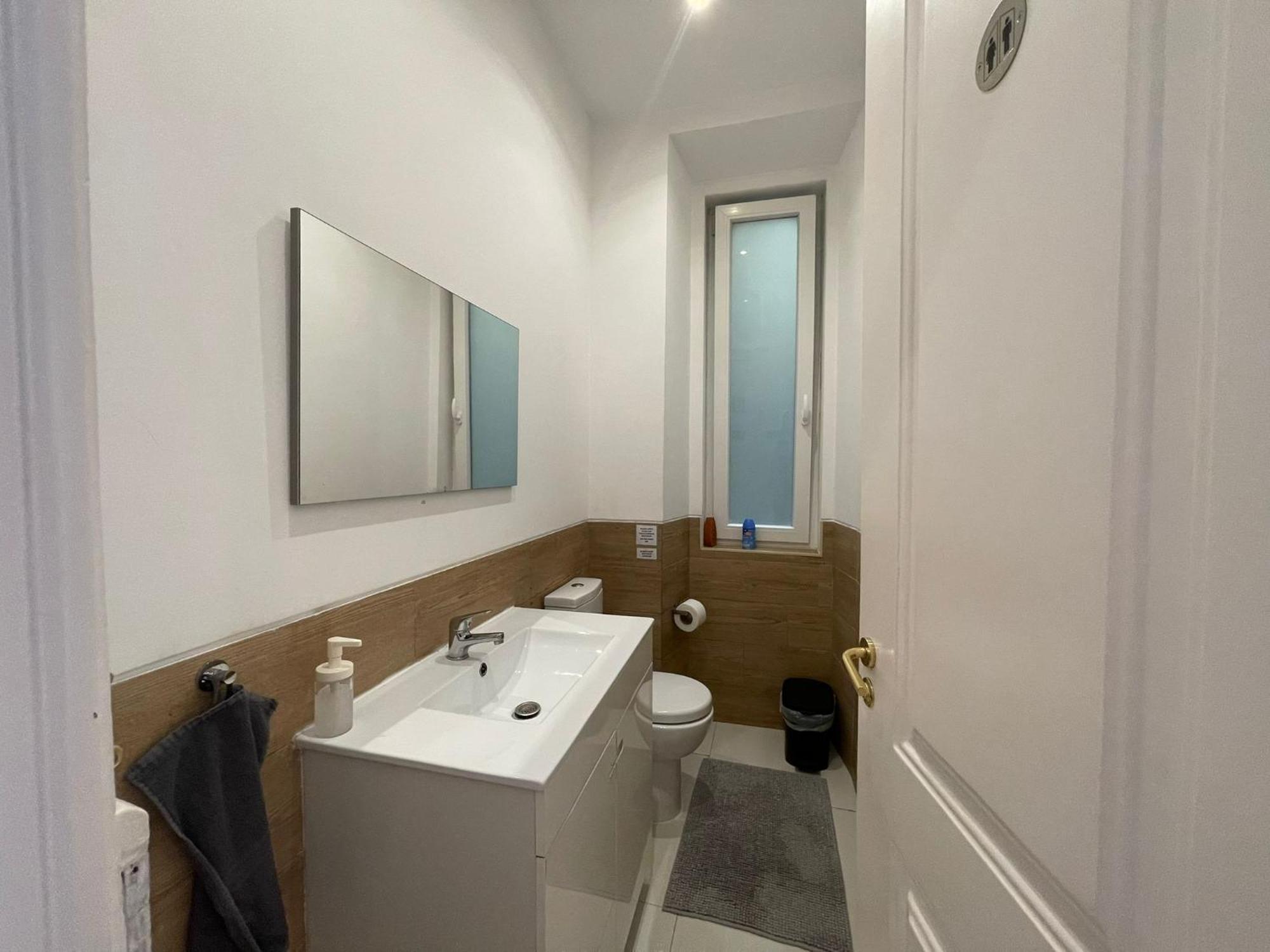 Embassy Arriaga Private Elegance Rooms In Stylish Shared Apartment Лиссабон Экстерьер фото