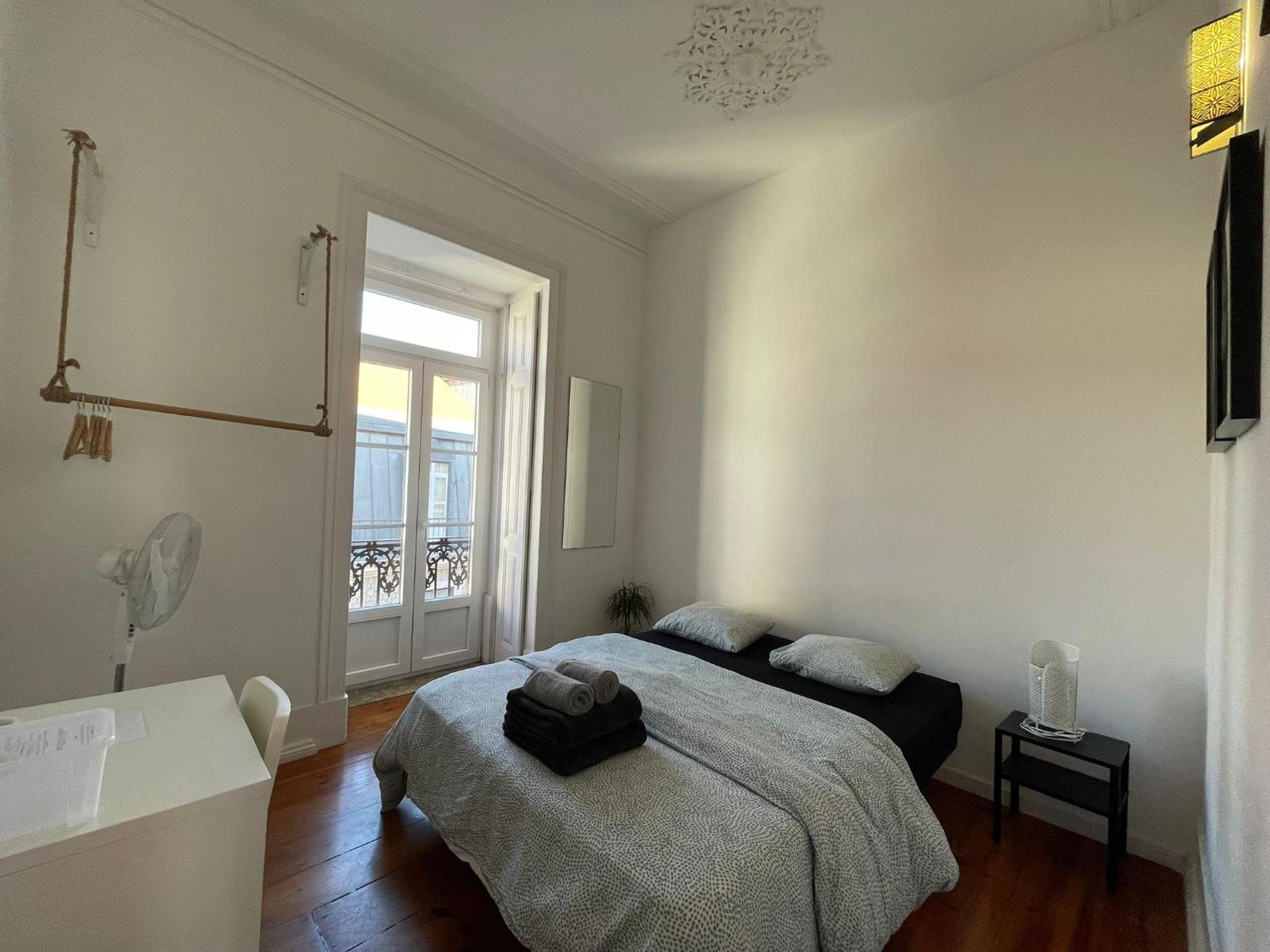 Embassy Arriaga Private Elegance Rooms In Stylish Shared Apartment Лиссабон Экстерьер фото