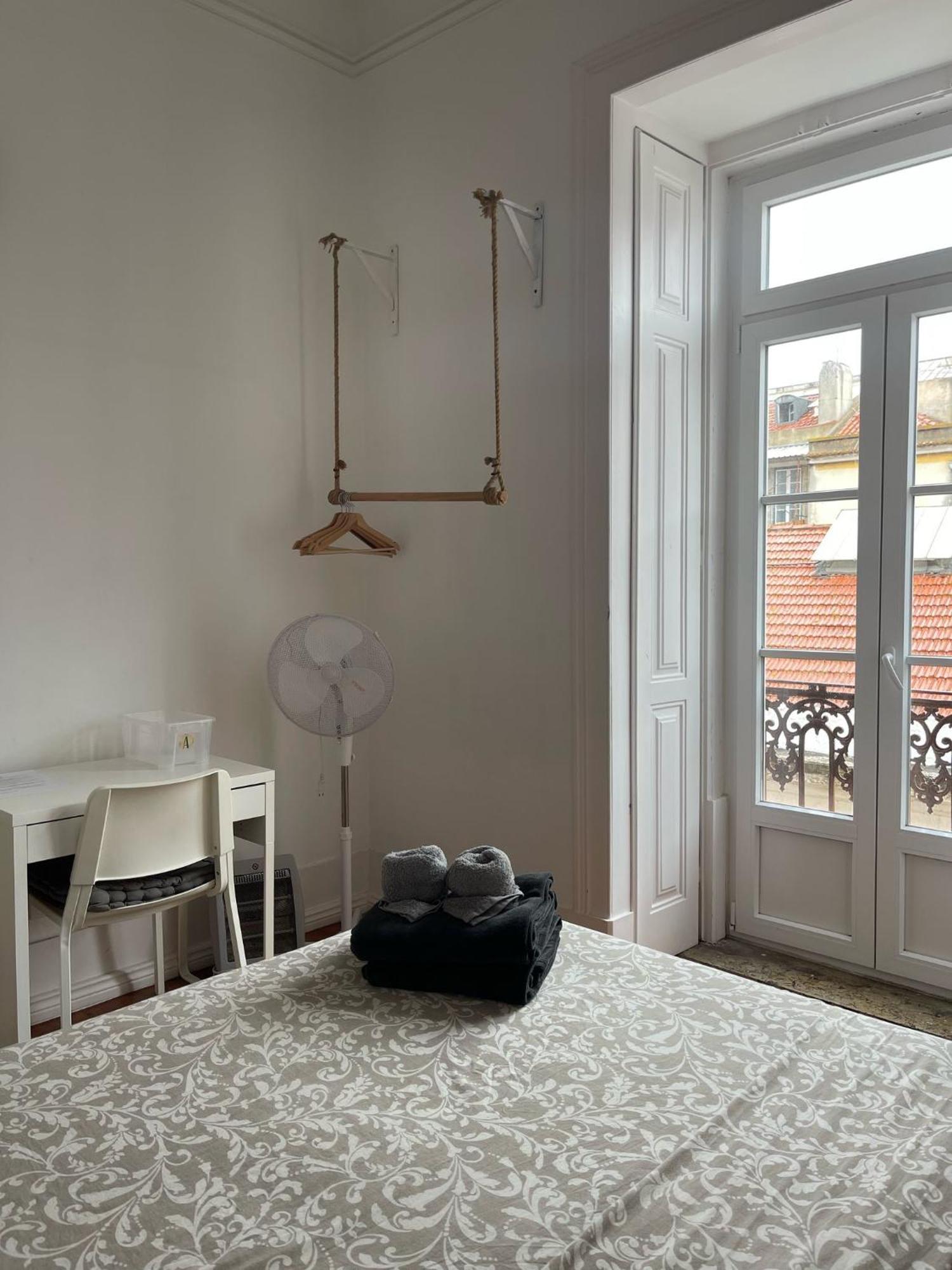 Embassy Arriaga Private Elegance Rooms In Stylish Shared Apartment Лиссабон Экстерьер фото